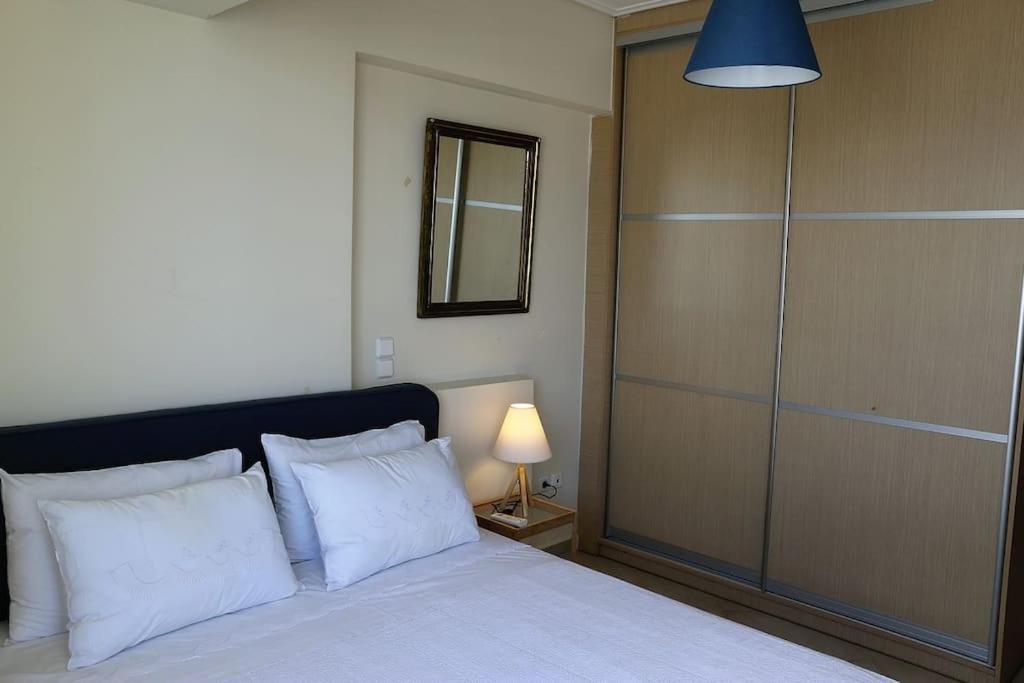 Fly Me To The Moon! Apartment Athens Exterior photo